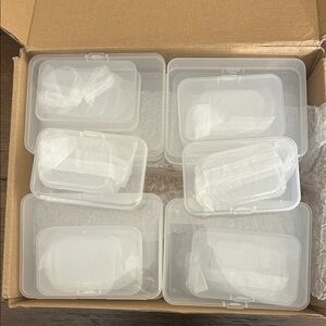 28 pieces of multi sized clear plastic storage containers